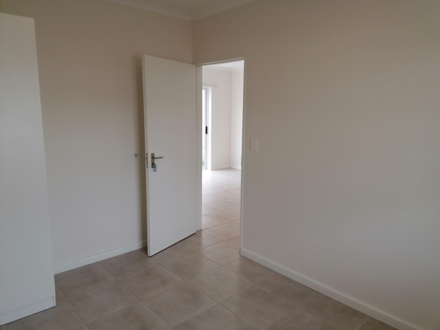 To Let 2 Bedroom Property for Rent in Stellendale Western Cape